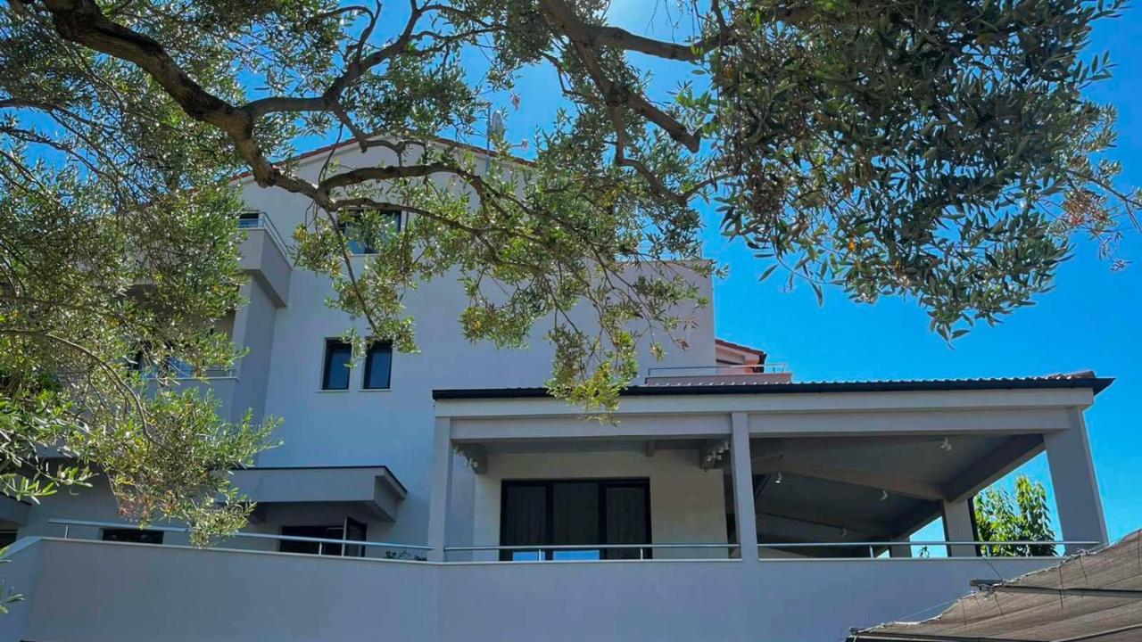 Memori Bed&Breakfast Rab Town Dış mekan fotoğraf