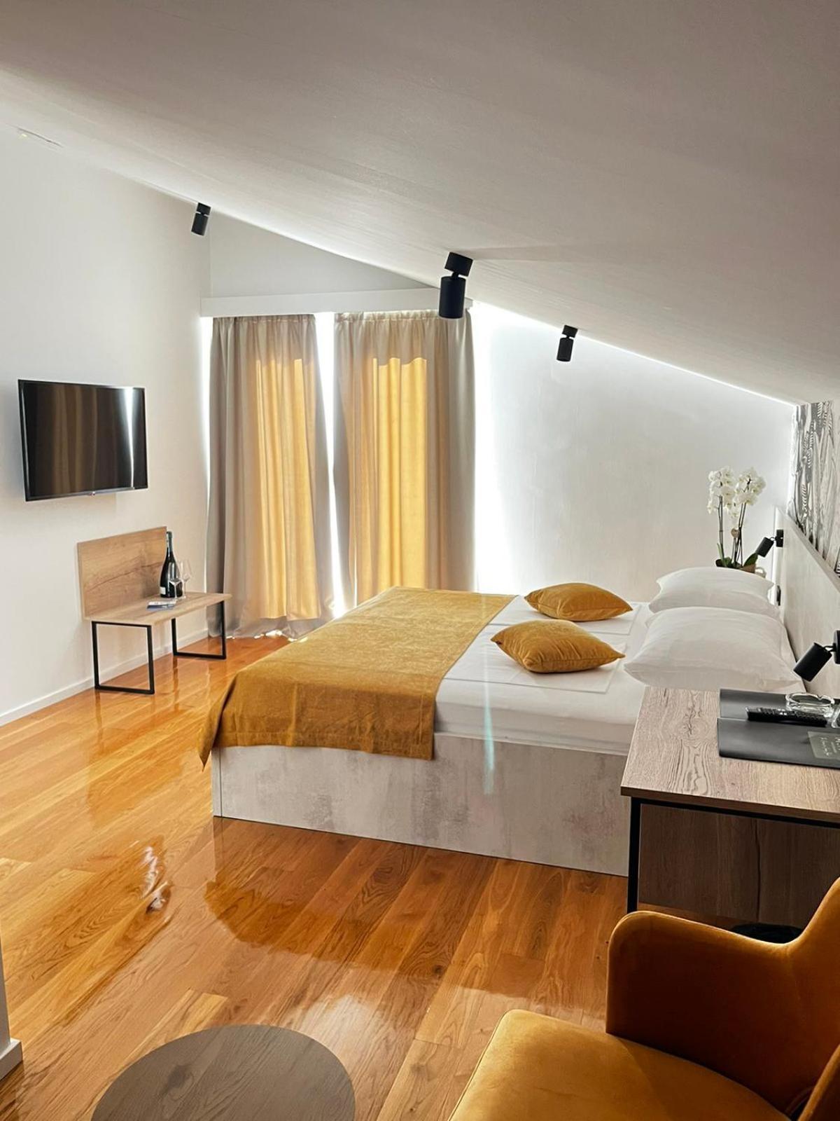 Memori Bed&Breakfast Rab Town Dış mekan fotoğraf