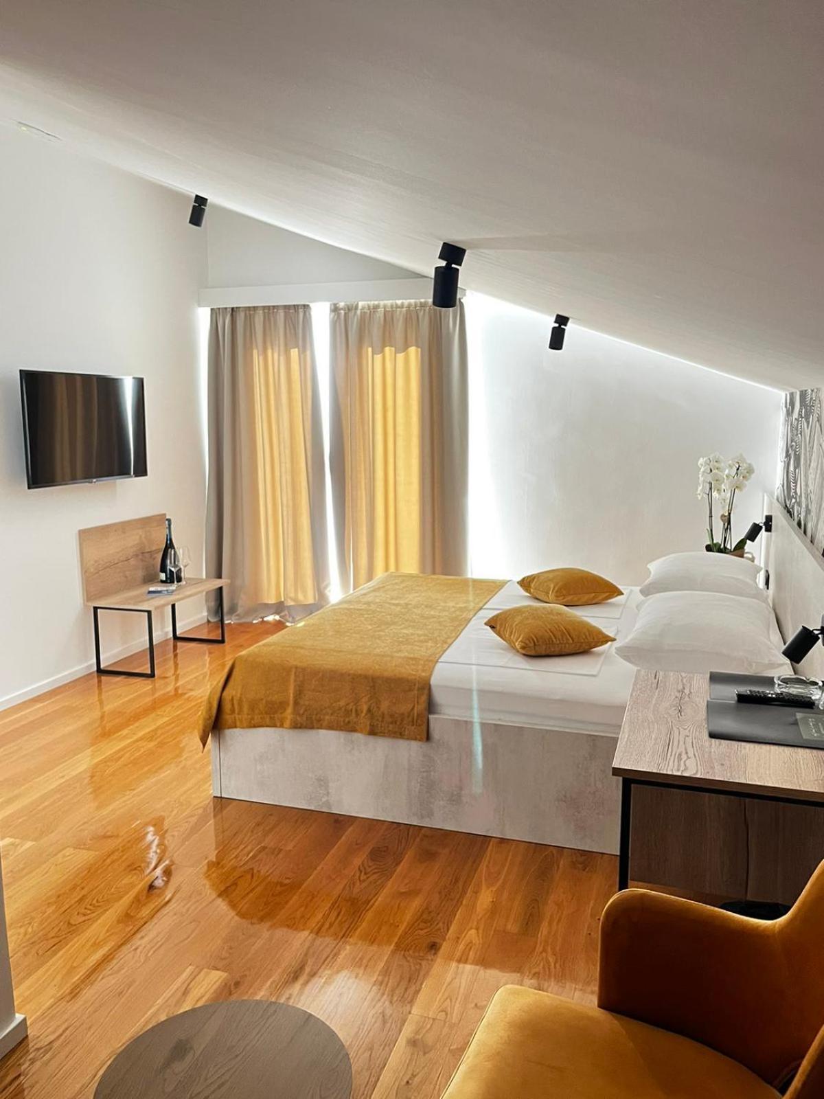Memori Bed&Breakfast Rab Town Dış mekan fotoğraf