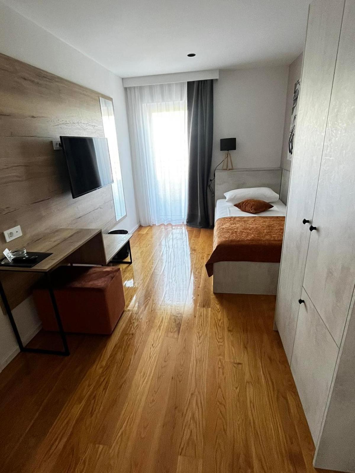 Memori Bed&Breakfast Rab Town Dış mekan fotoğraf